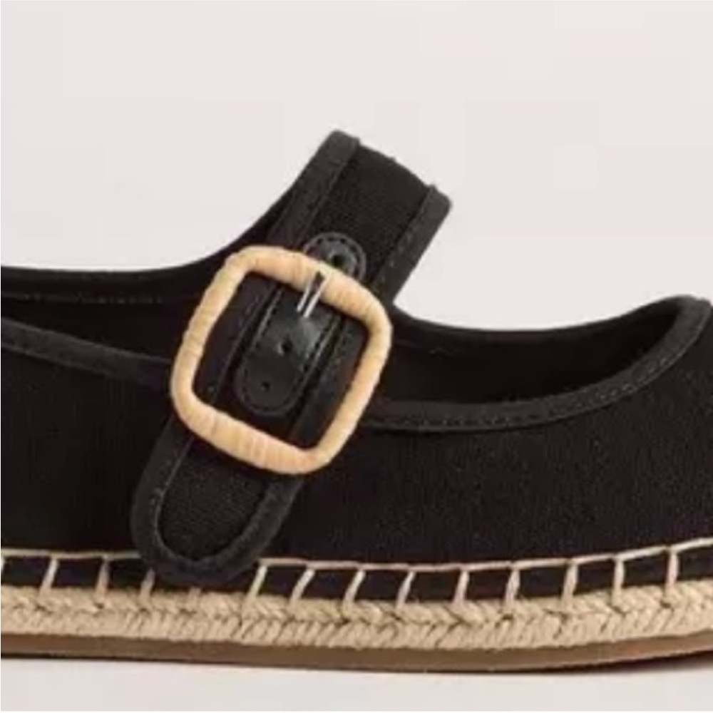 Torrid Black and Cream Espadrille Shoes - Picture 3 of 6